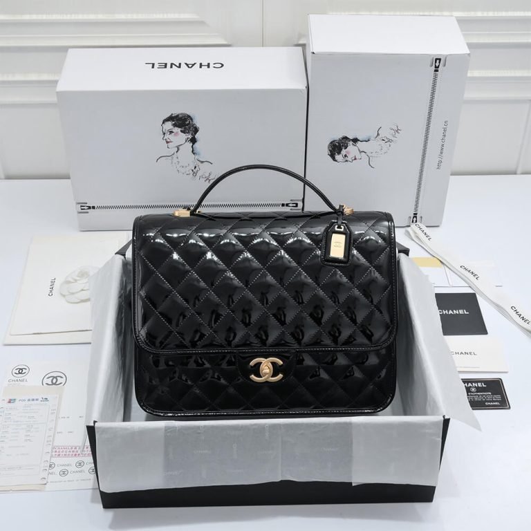 CHANEL LARGE BACKPACK - Image 2