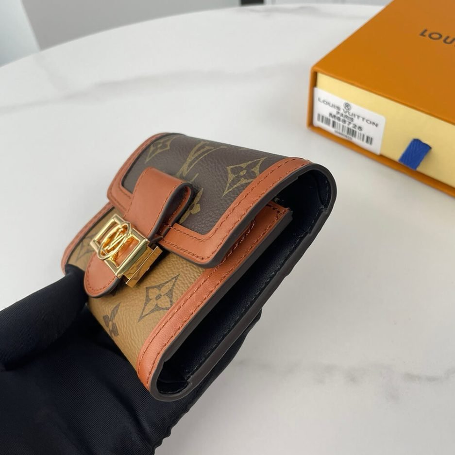 LV Dauphine Compact Wallet - 画像4