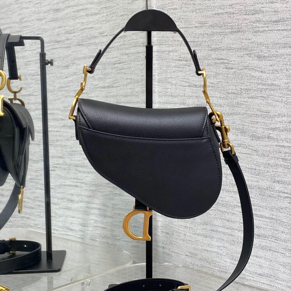 DIOR Mini Saddle Bag with Strap - صورة DIOR Mini Saddle Bag with Strap - صورة 3