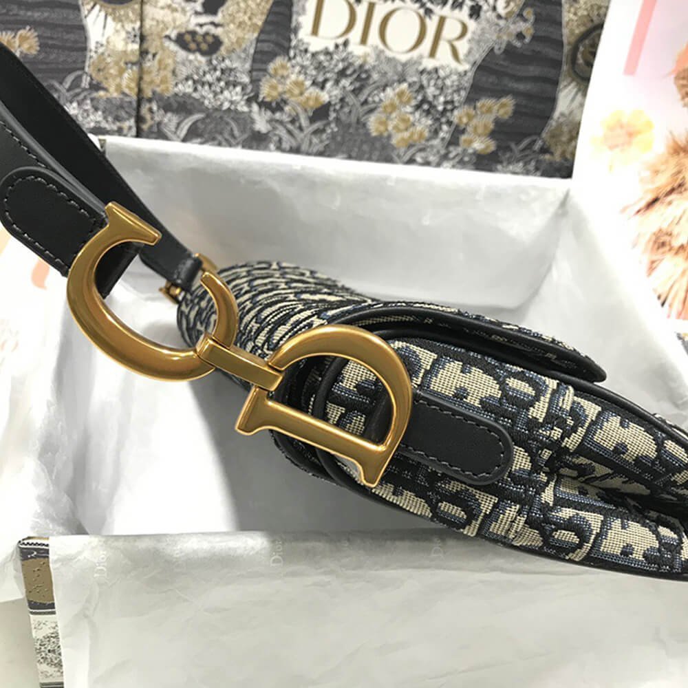 Dior SADDLE BAG - صورة Dior SADDLE BAG - صورة 4