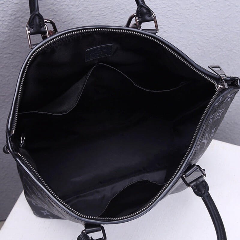 LV Tote Backpack - изображение 6