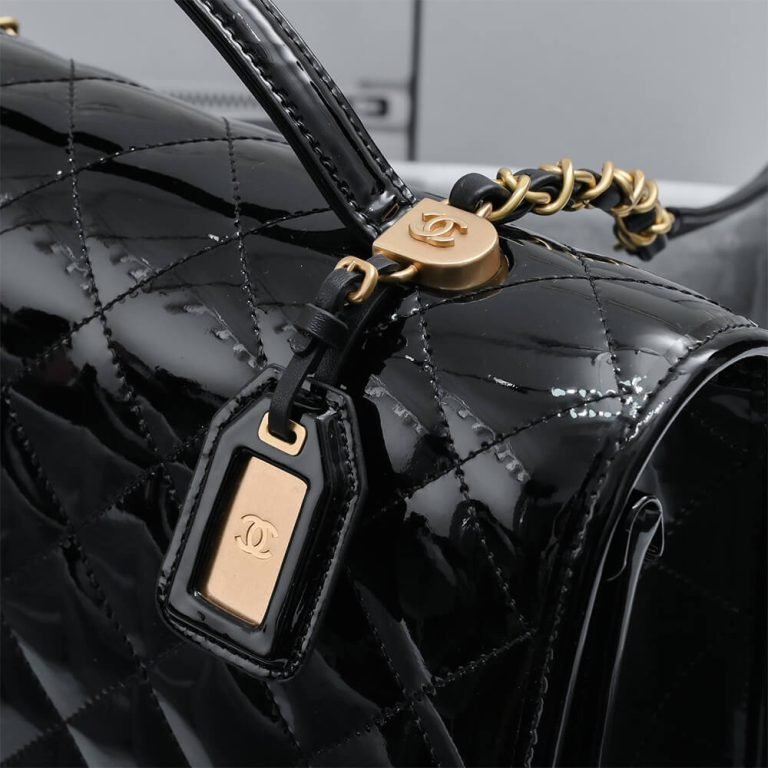 CHANEL LARGE BACKPACK - Image 6