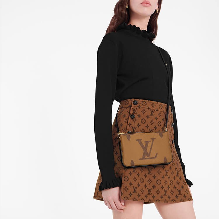 LV Double Zip Pochette - صورة LV Double Zip Pochette - صورة 7