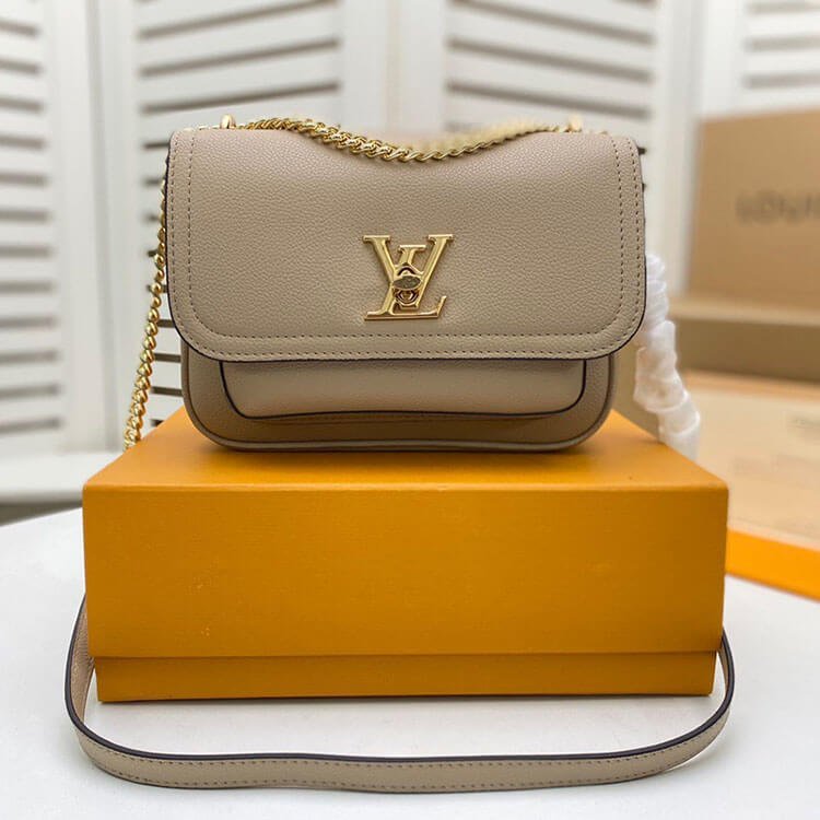 LV Lockme Chain PM Handbag - изображение 7