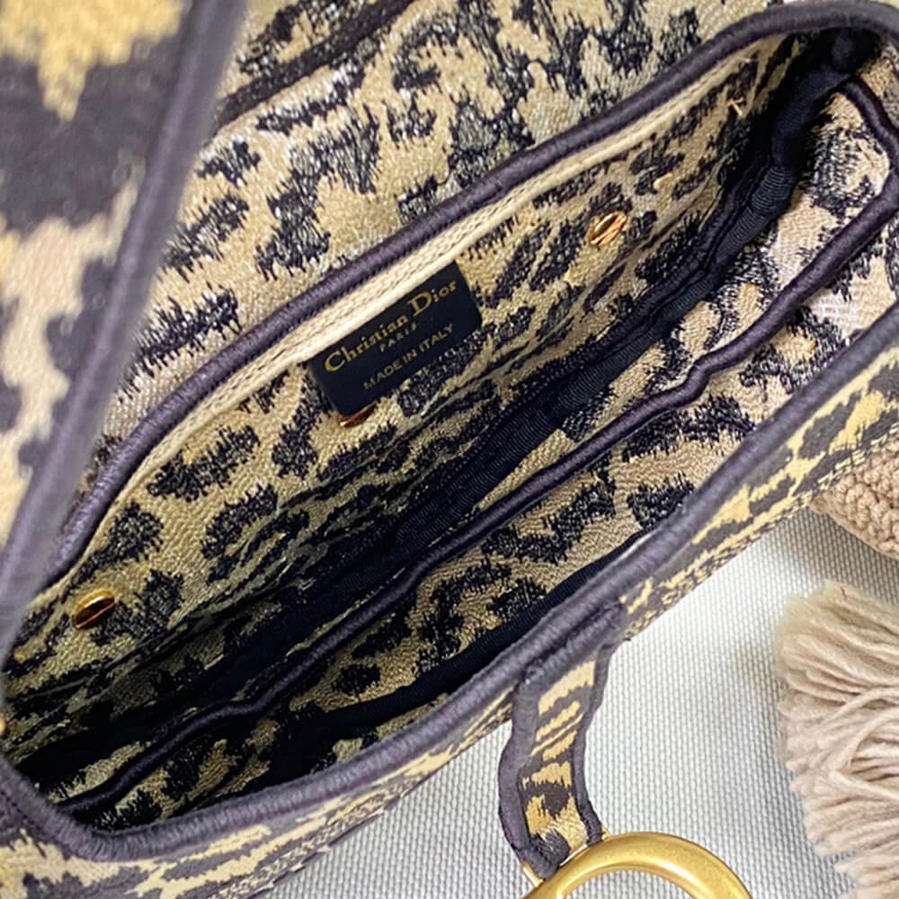 Dior SADDLE BAG - صورة Dior SADDLE BAG - صورة 7