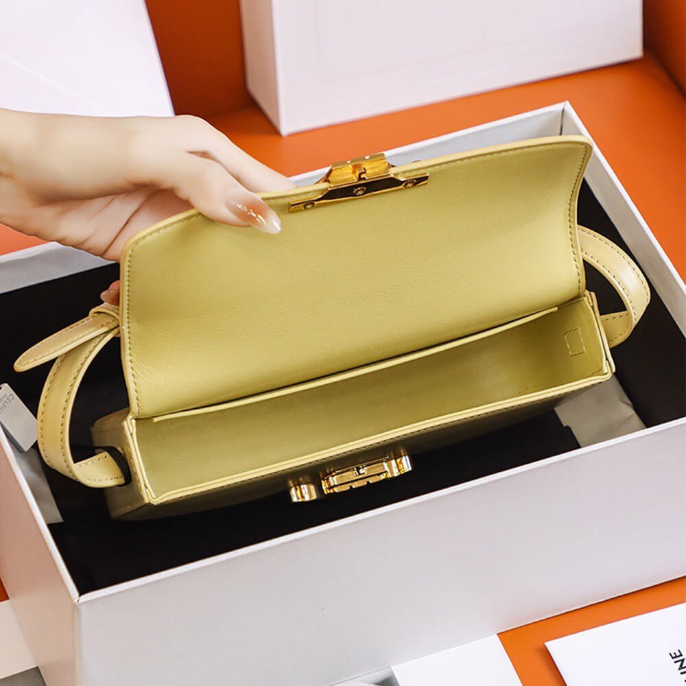 CELINE TRIOMPHE SHOULDER BAG - Bild 8