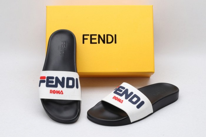 FEND1 SLIPPERS - صورة FEND1 SLIPPERS - صورة 8