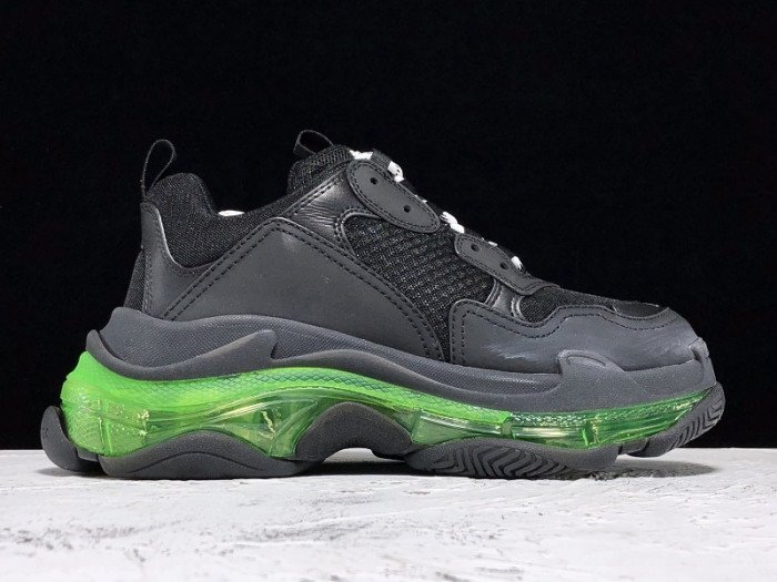 BLCG Sneaker Triple.s.Gomma Noir Green 541624-W0901-2140 - صورة BLCG Sneaker Triple.s.Gomma Noir Green 541624-W0901-2140 - صورة 2