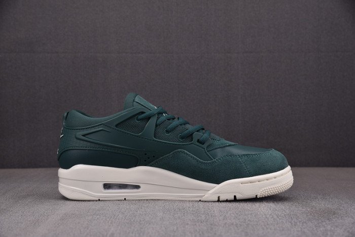 Air Jordan 4 RM WMNS “Oxidized Green” FQ7940-300 - صورة Air Jordan 4 RM WMNS “Oxidized Green” FQ7940-300 - صورة 2