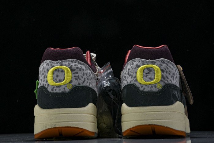 Air Max 1 '87 Luxe University of Oregon PE 2024 HQ2639-100 - Bild 5