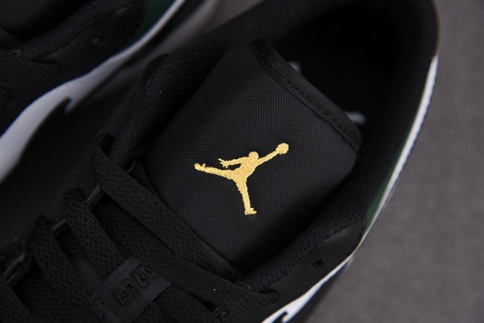 Jordan 1 Low Green Toe 553558-371 - صورة Jordan 1 Low Green Toe 553558-371 - صورة 5