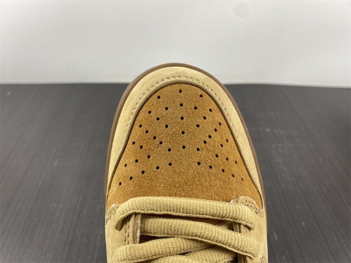 NIKE SB DUNK LOW WHEAT (2017) 883232-700 - صورة NIKE SB DUNK LOW WHEAT (2017) 883232-700 - صورة 13