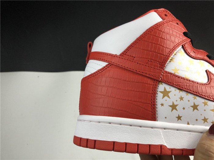 Nike Dunk High Pro SB Red Stars 307385-161 - صورة Nike Dunk High Pro SB Red Stars 307385-161 - صورة 8