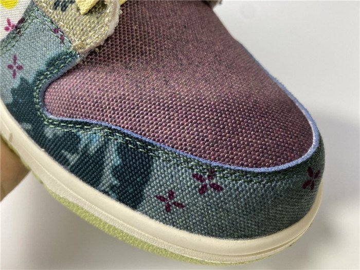 Nike Dunk Low Community Garden CZ9747-900 - Imagen 8