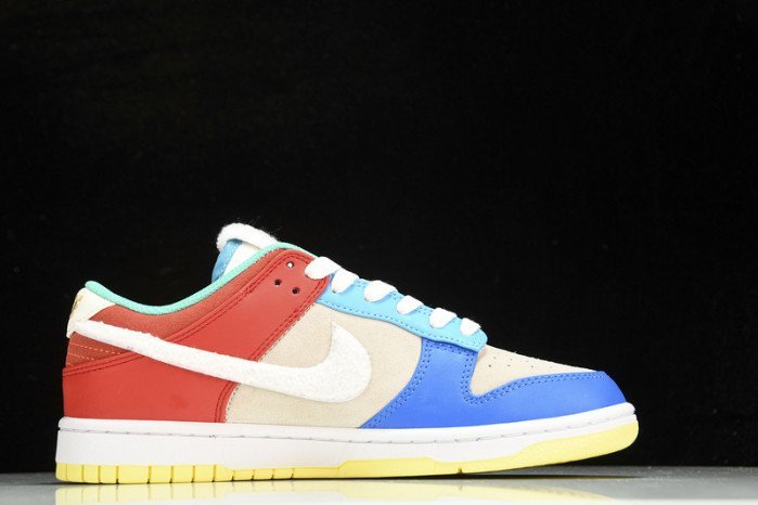 Nike Dunk Low Year Of The Rabbit FD4203-111 - 画像2