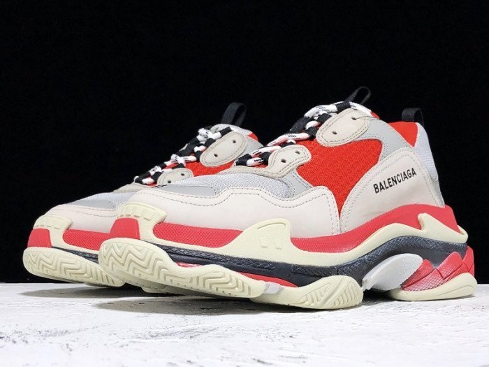 BLCG TRIPLE S TRAINER Grey Red 536737 W09OH 6151 - صورة BLCG TRIPLE S TRAINER Grey Red 536737 W09OH 6151 - صورة 17