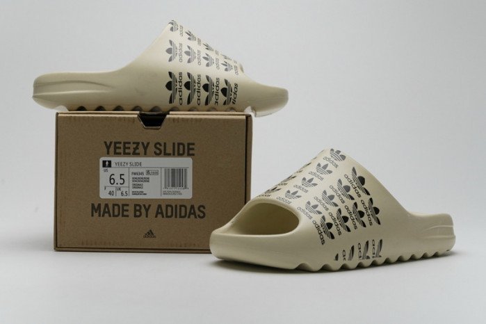 ADIDAS YEEZY SLIDE - Image 8