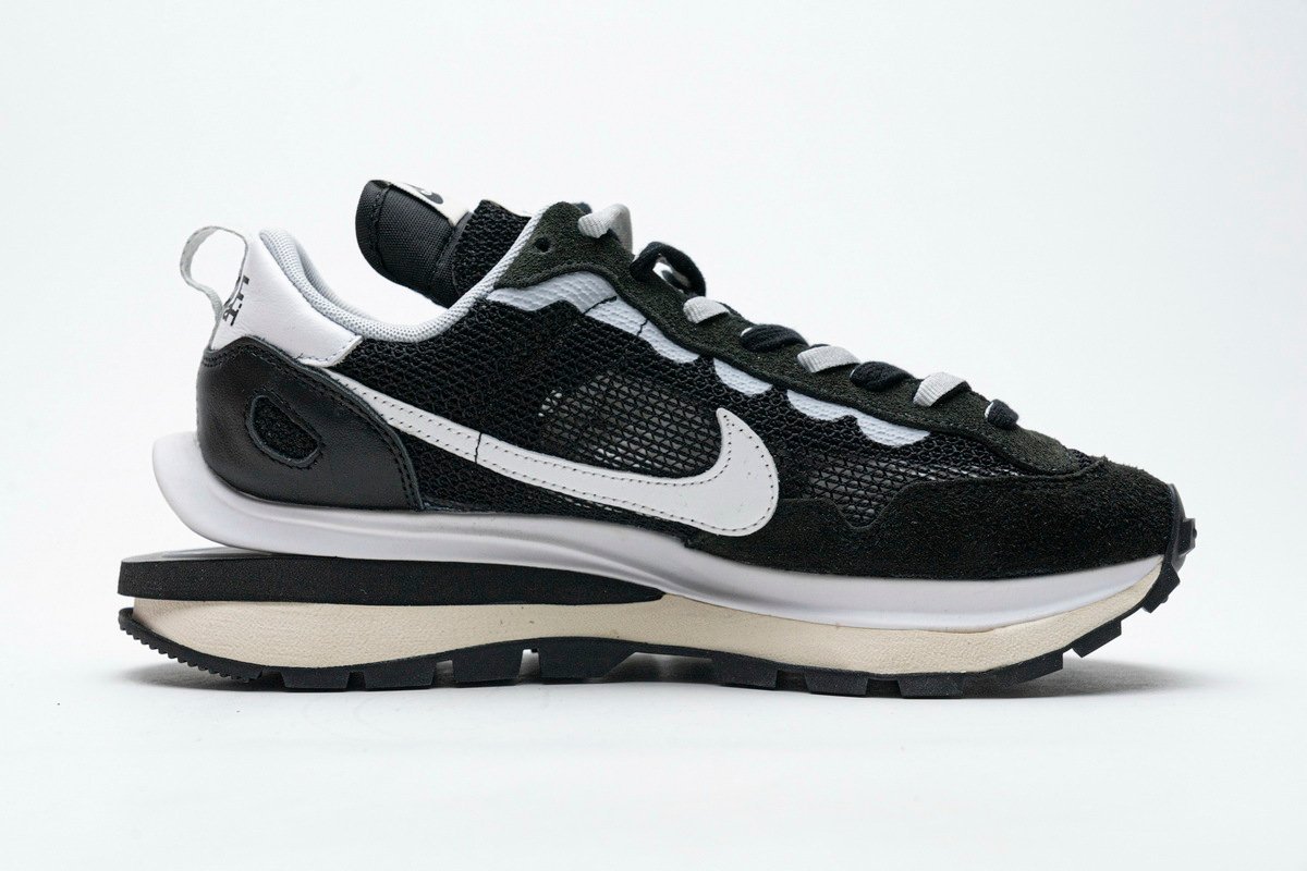 Sacai x Nike Pegasua Vaporfly Black White - изображение 5