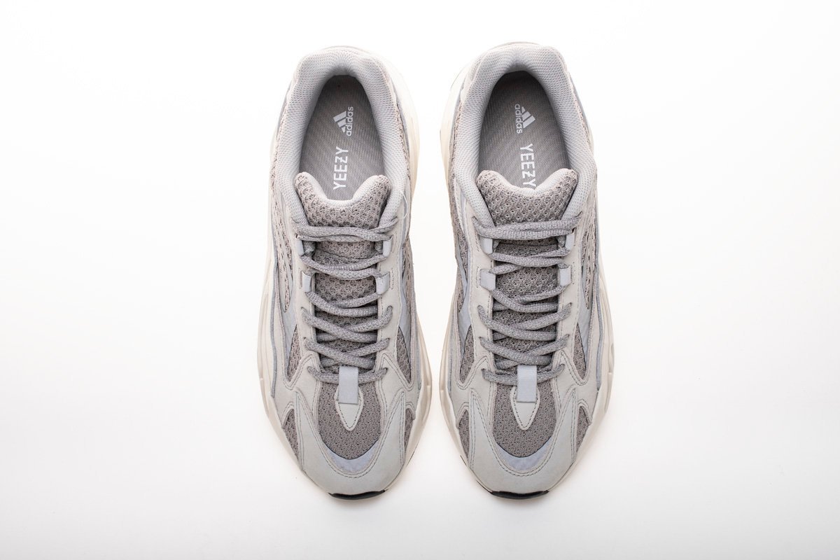 Adidas Yeezy Boost 700 V2 Static - изображение 6