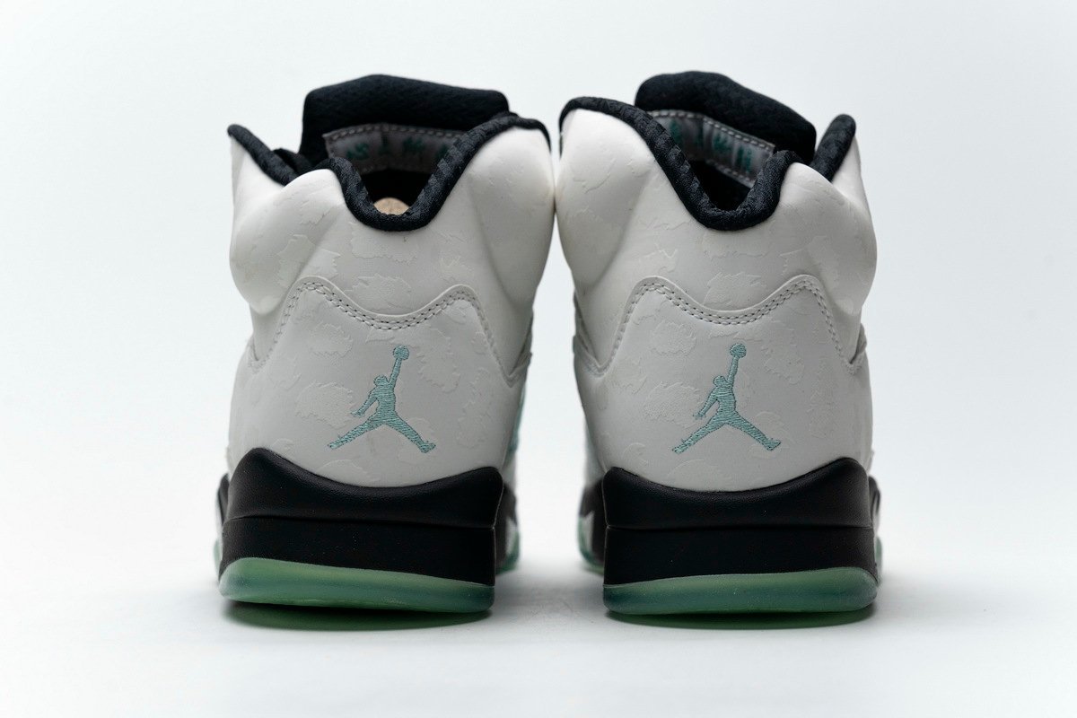 Air Jordan 5 Retro Island Green - Image 4