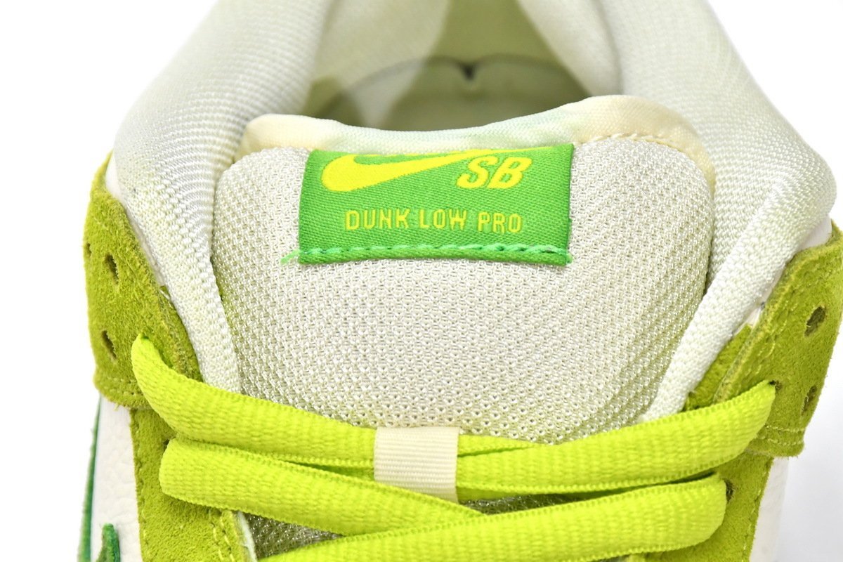 Nike Dunk Low Green Apple - Image 10