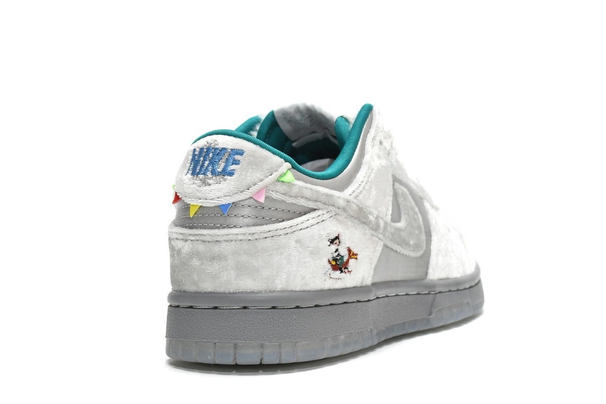 Nike Dunk Low Ice - Image 15