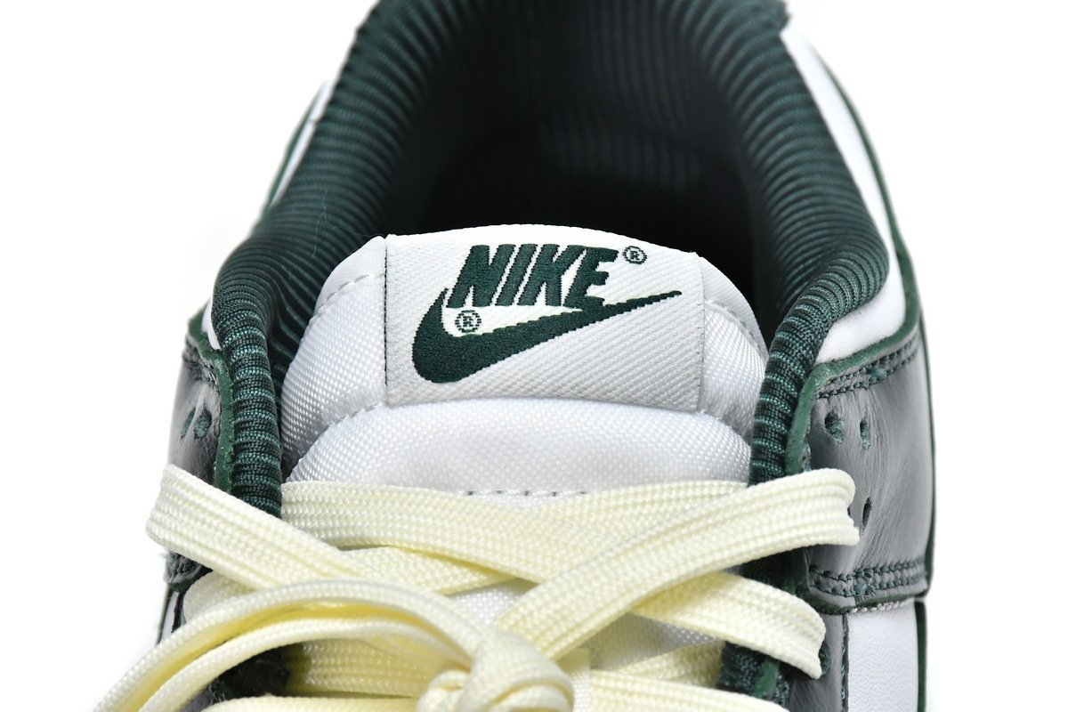 Nike Dunk Low Vintage Green - Image 11