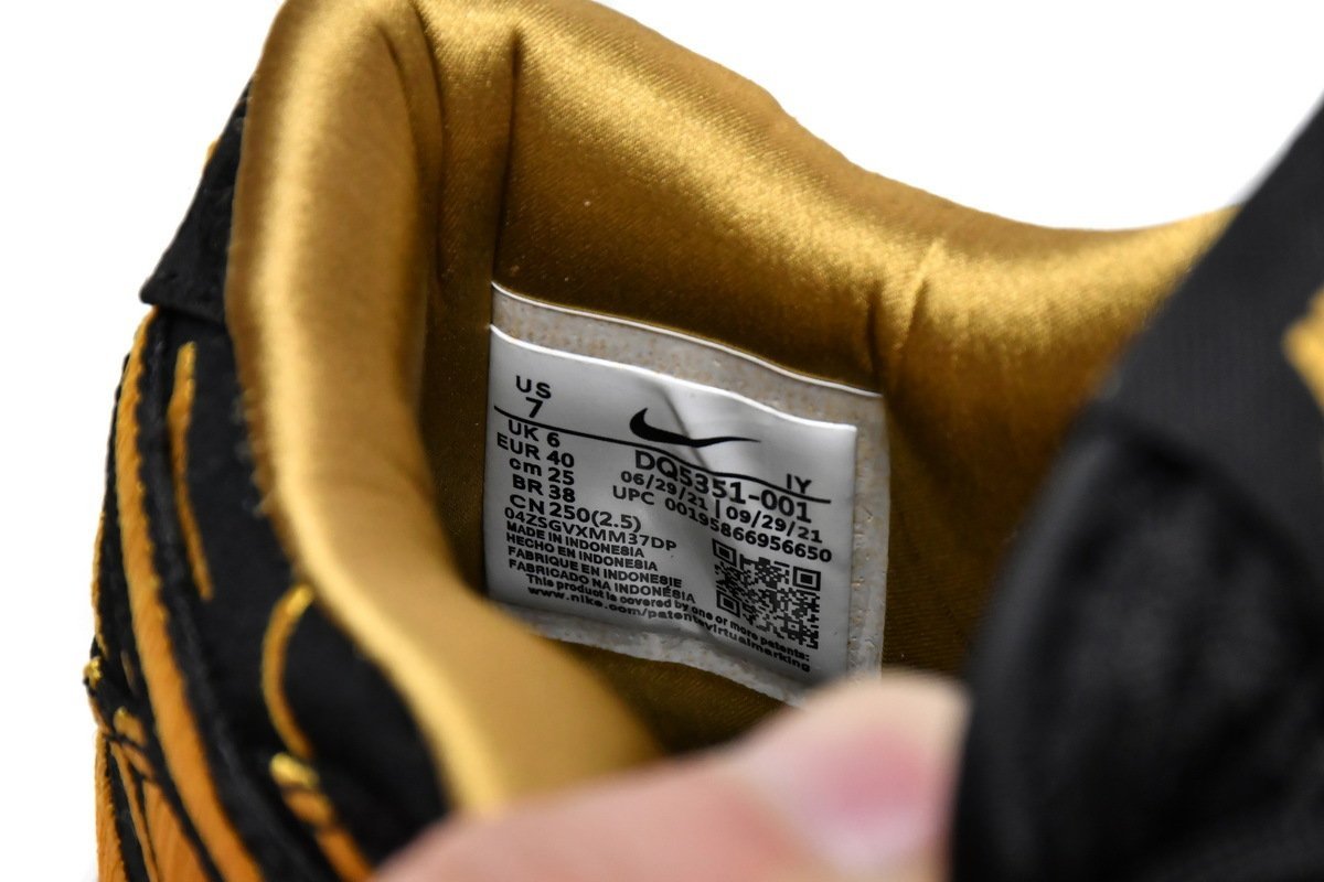 Nike Dunk Low Year of the Tiger (2022) - Bild 14