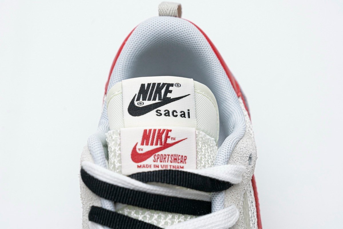 Sacai x Nike Pegasua Vaporfly Villain Grey Blue Red - изображение 9