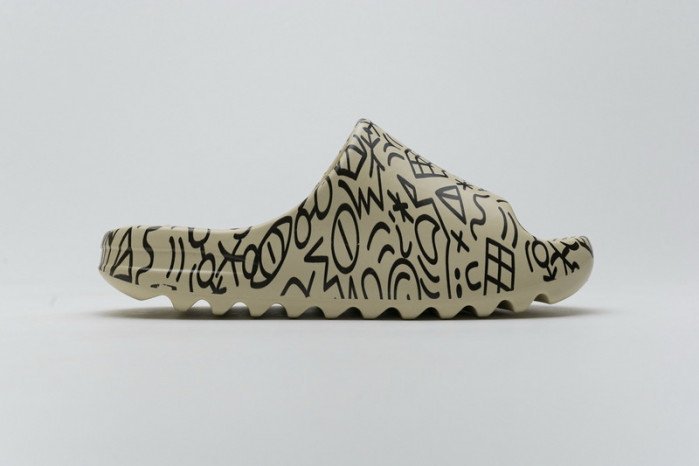 ADIDAS YEEZY SLIDE - Image 2